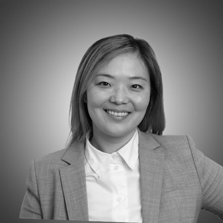 Headshot of Tina Chung